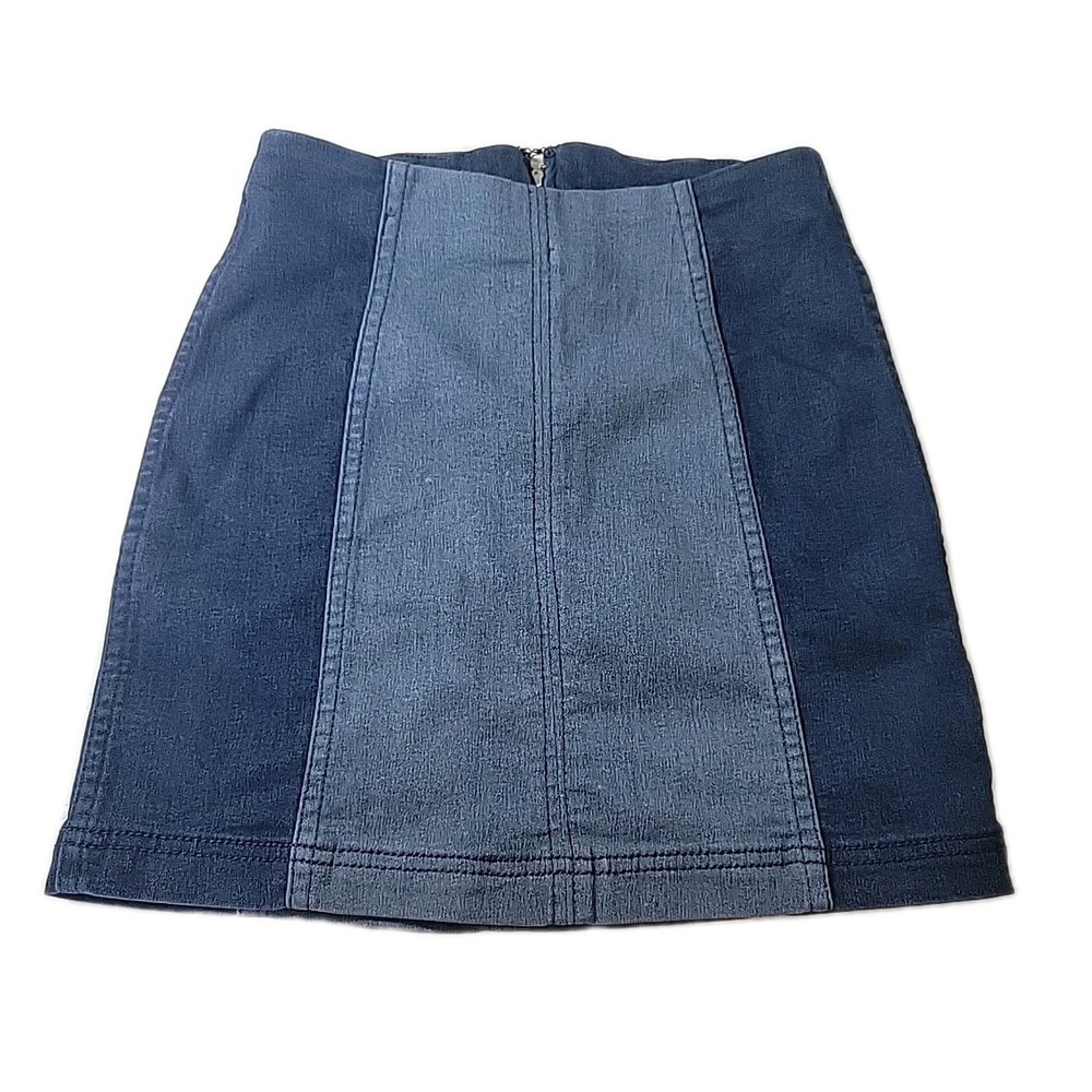 Free People Women's Blue Denim Skirt, COLORBLOCK, BACK‎  ZIPPER, SIZE-2
